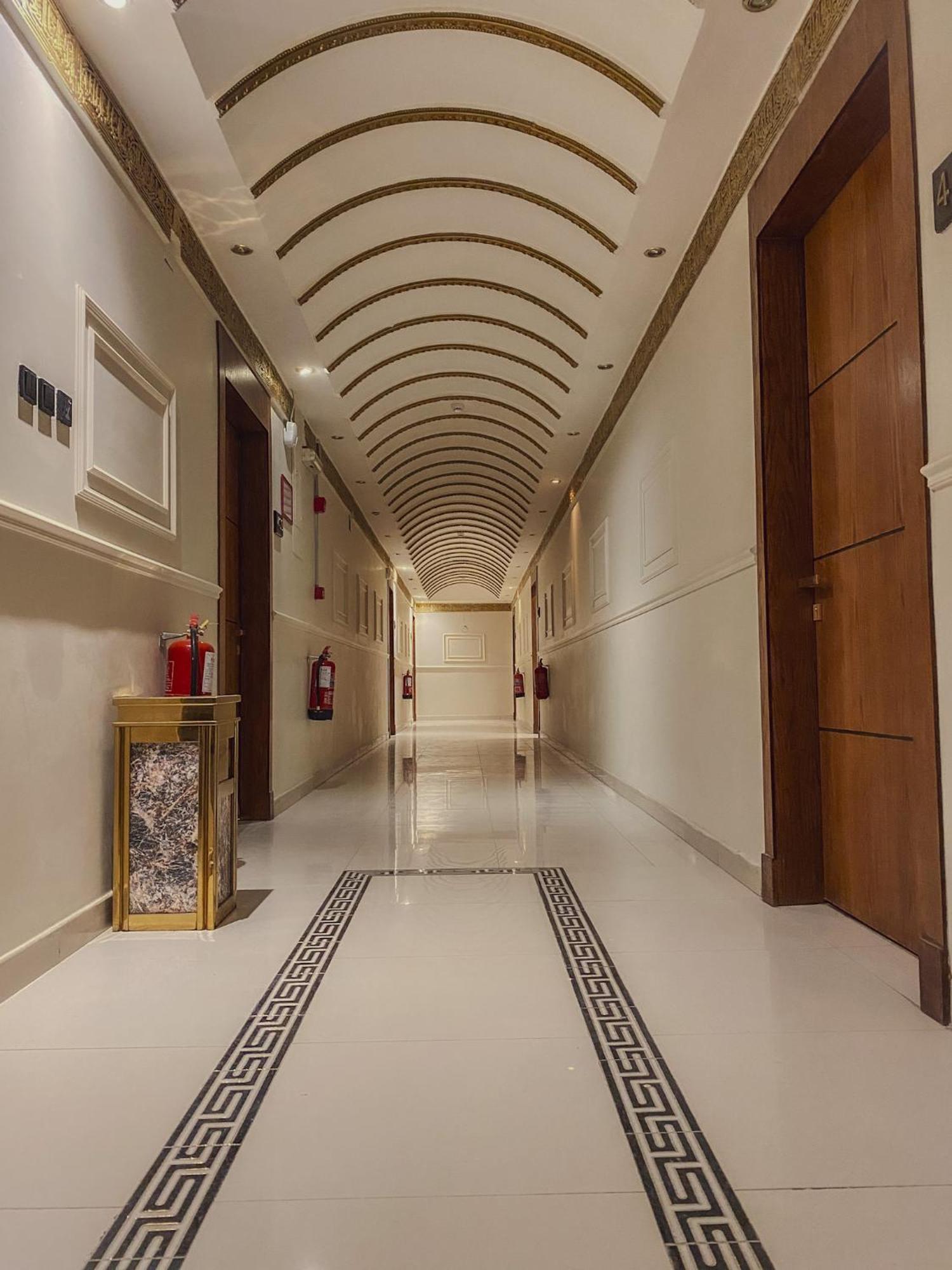 Comfort Al Taawon - Family Only 3*