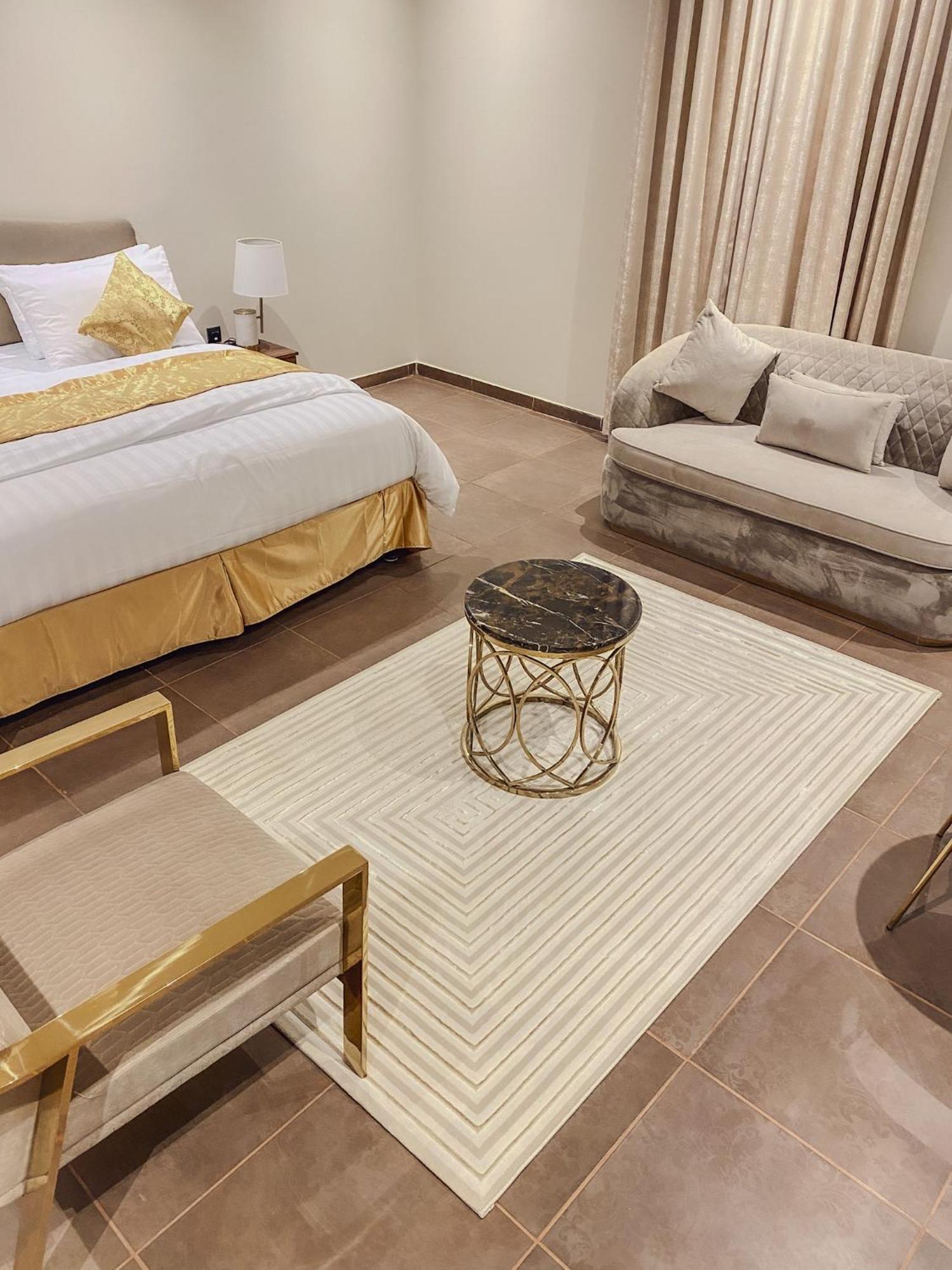 Comfort Al Taawon - Family Only Aparthotel