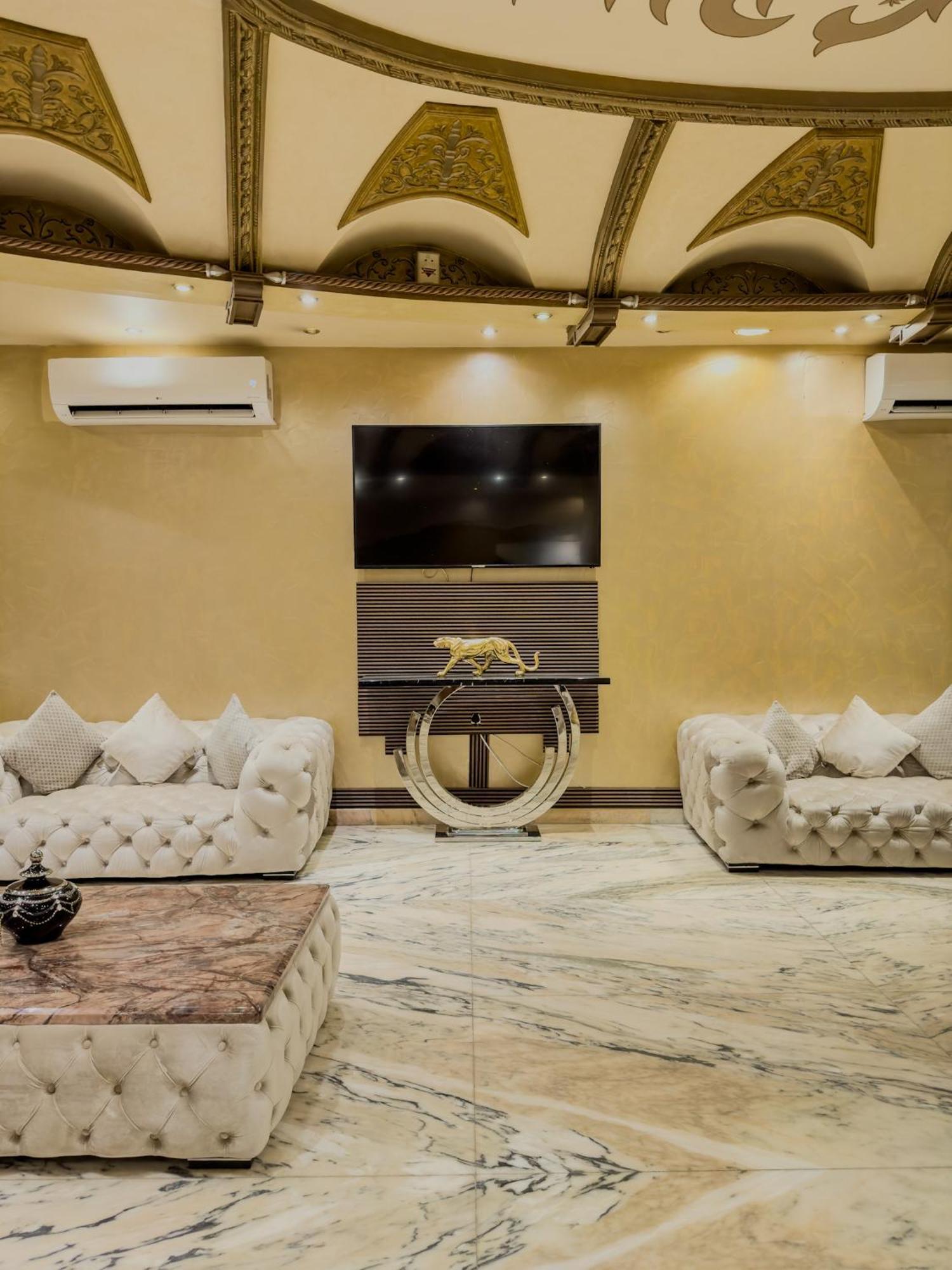 Comfort Al Taawon - Family Only 3*
