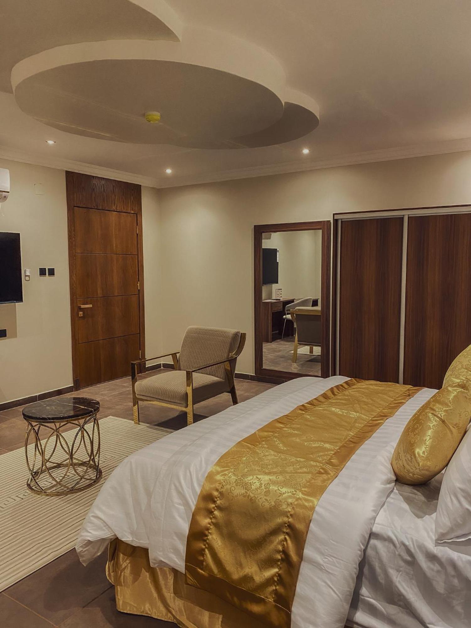 Comfort Al Taawon - Family Only 3*