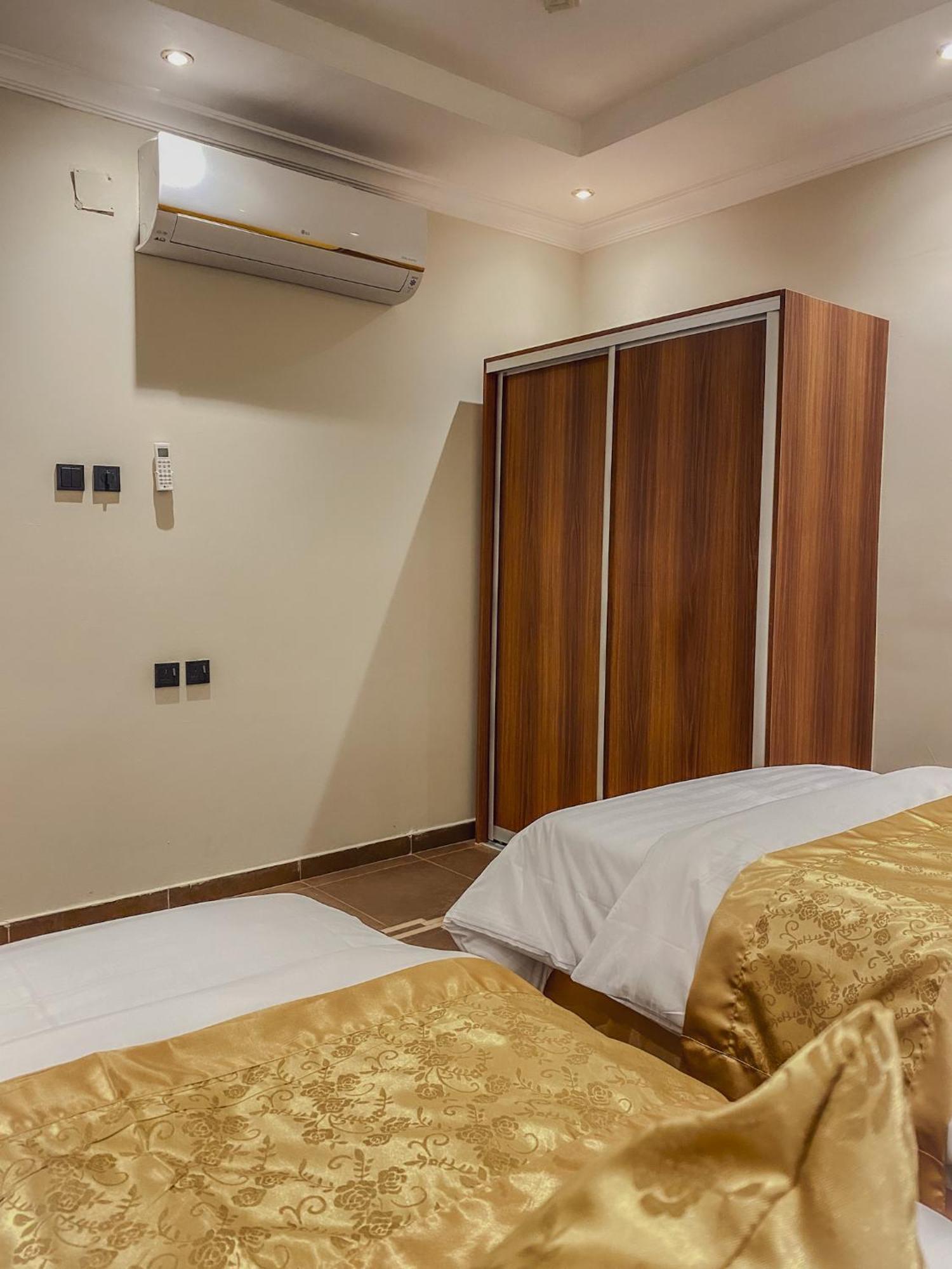 Comfort Al Taawon - Family Only Aparthotel